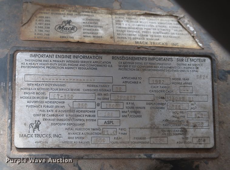 image for item KR9798 1993 Mack CH613  roll-off container truck