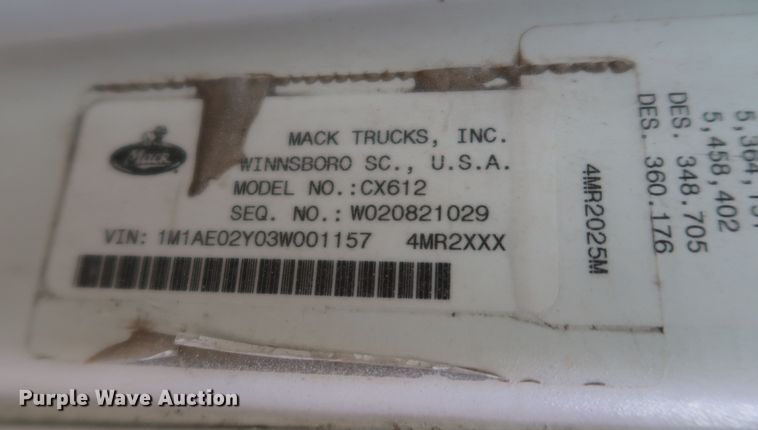 image for item KR9802 2003 Mack CX612 Vision semi truck cab
