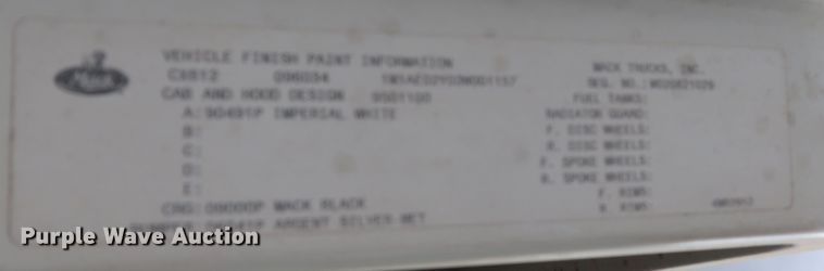 image for item KR9802 2003 Mack CX612 Vision semi truck cab