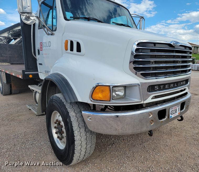 image for item KS9936 2005 Sterling LT9500  crane truck
