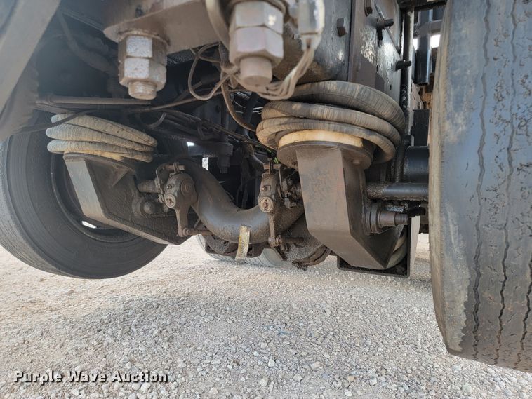 image for item KS9936 2005 Sterling LT9500  crane truck