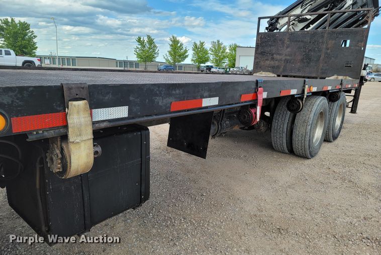 image for item KS9936 2005 Sterling LT9500  crane truck