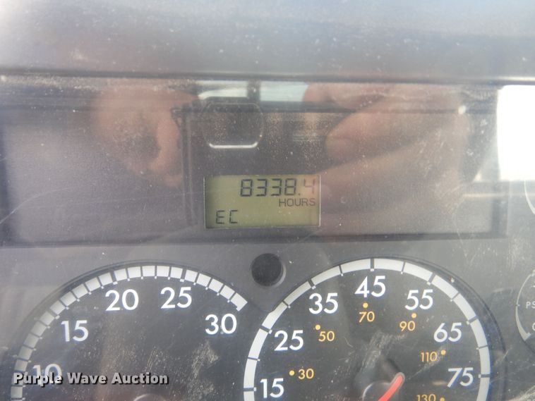 image for item KS9936 2005 Sterling LT9500  crane truck