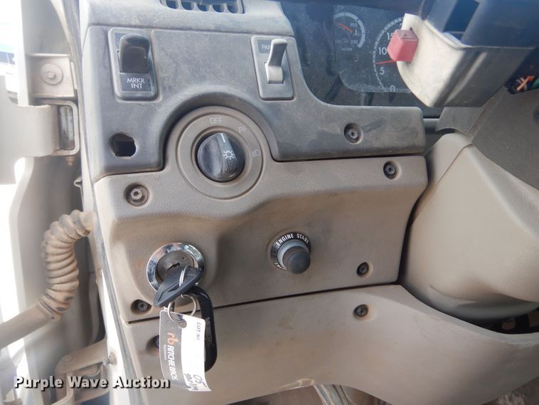 image for item KS9936 2005 Sterling LT9500  crane truck