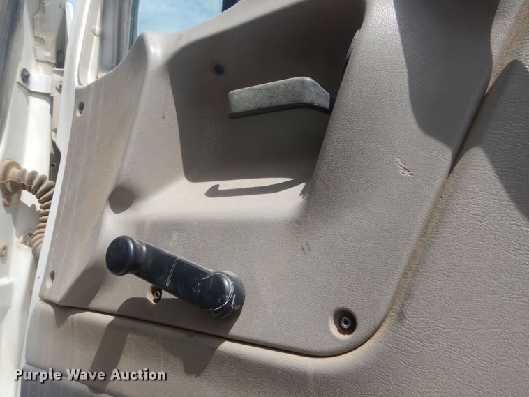 image for item KS9936 2005 Sterling LT9500  crane truck