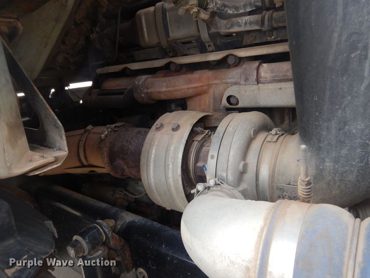 image for item KS9936 2005 Sterling LT9500  crane truck