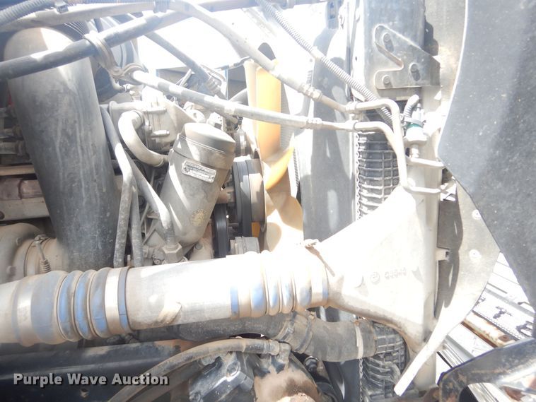 image for item KS9936 2005 Sterling LT9500  crane truck