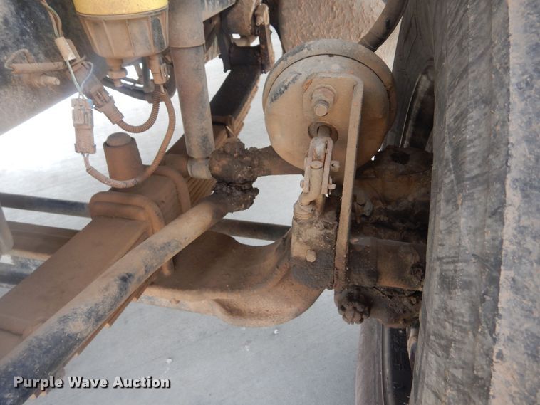 image for item KS9936 2005 Sterling LT9500  crane truck