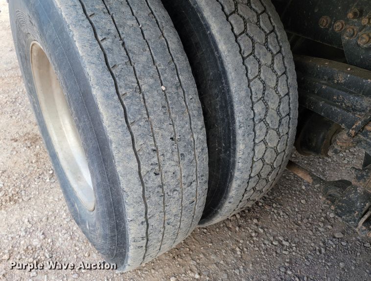 image for item KS9936 2005 Sterling LT9500  crane truck