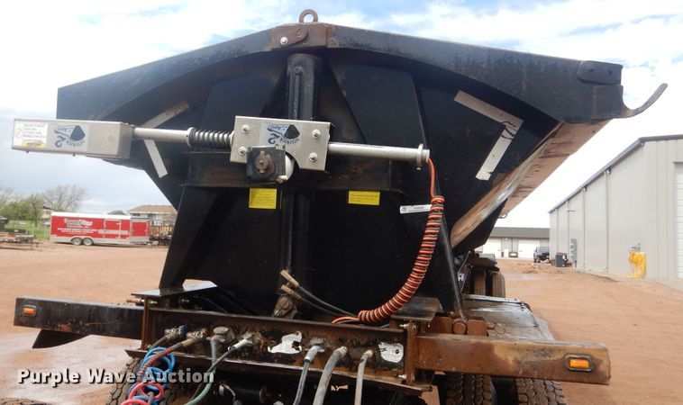 image for item KS9938 2006 Side Dump Industries DS42CCH1R2R11  side dump trailer