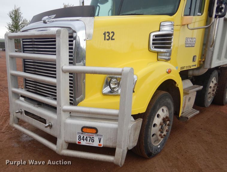 image for item KS9940 2011 Freightliner Coronado SD dump truck