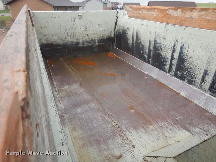 image for item KS9940 2011 Freightliner Coronado SD dump truck