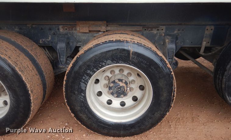 image for item KS9940 2011 Freightliner Coronado SD dump truck