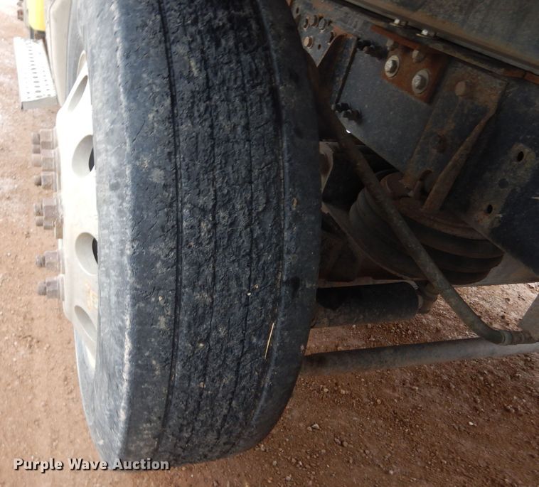 image for item KS9940 2011 Freightliner Coronado SD dump truck