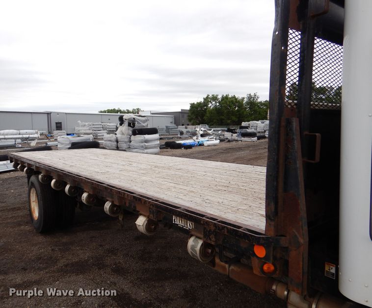 image for item LP9299 2008 Peterbilt 335  flatbed truck