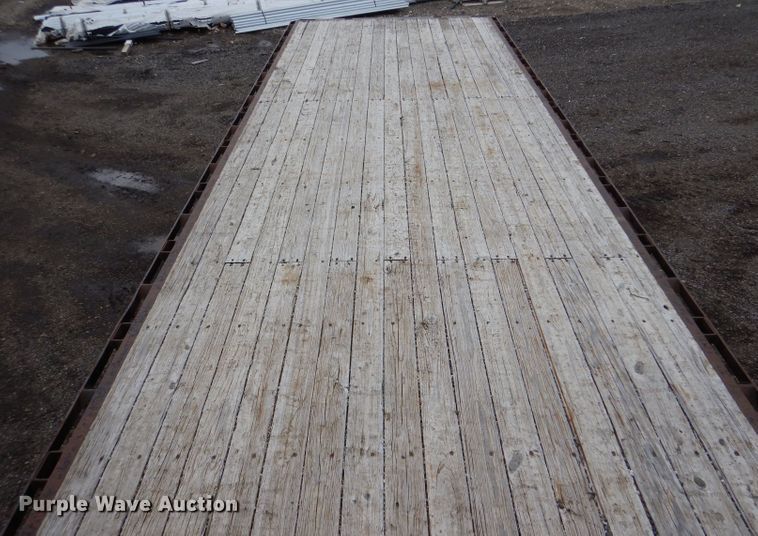 image for item LP9299 2008 Peterbilt 335  flatbed truck