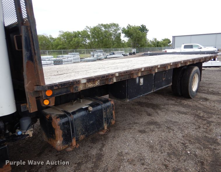 image for item LP9299 2008 Peterbilt 335  flatbed truck