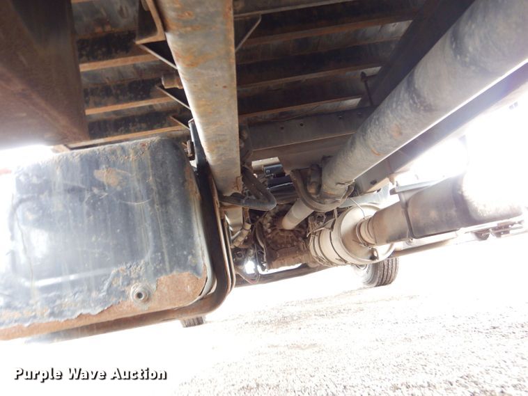 image for item LP9299 2008 Peterbilt 335  flatbed truck