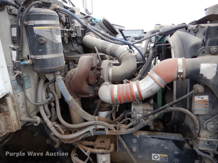 image for item LP9299 2008 Peterbilt 335  flatbed truck