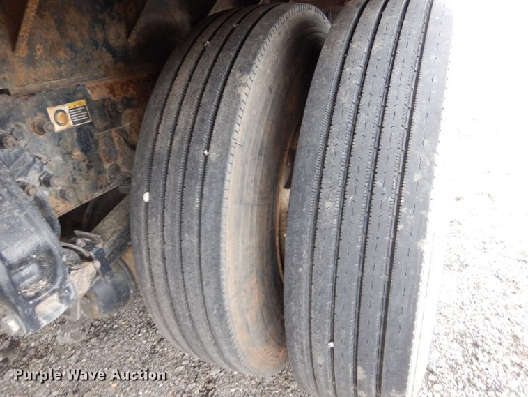 image for item LP9299 2008 Peterbilt 335  flatbed truck