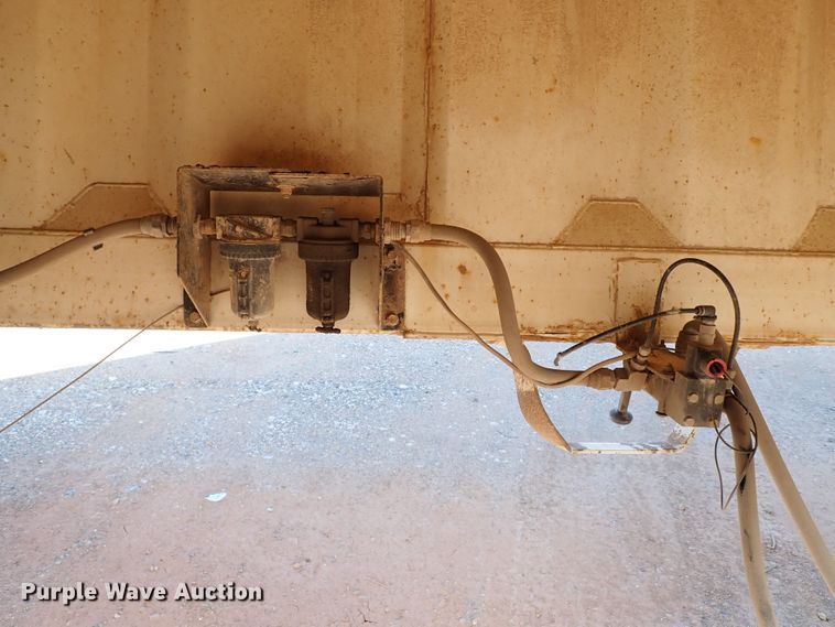 image for item LU9051 2015 Armor Lite SBD-40  bottom dump trailer