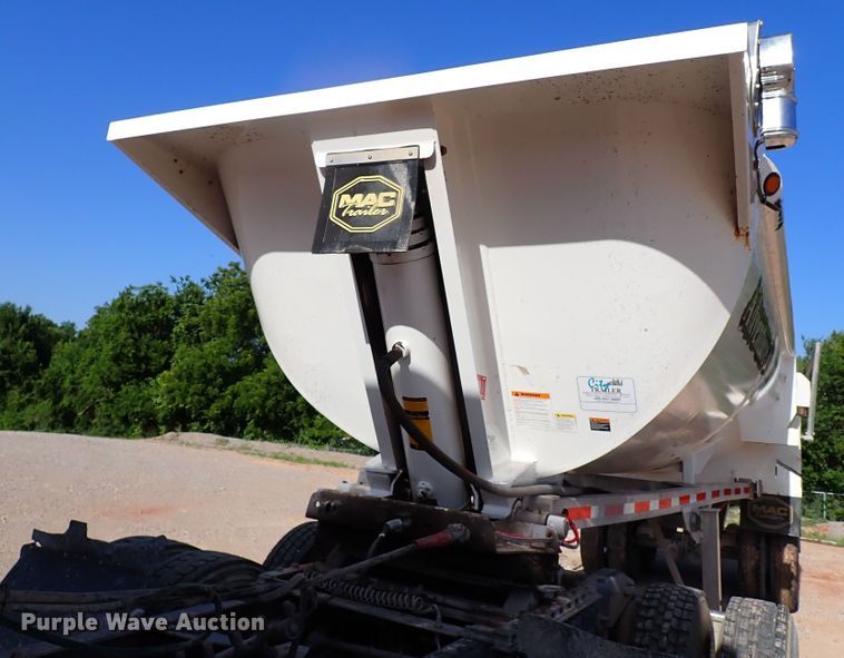 image for item LU9053 2017 MAC  end dump trailer