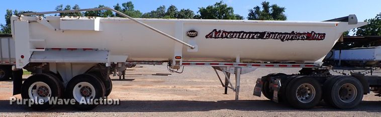 image for item LU9053 2017 MAC  end dump trailer