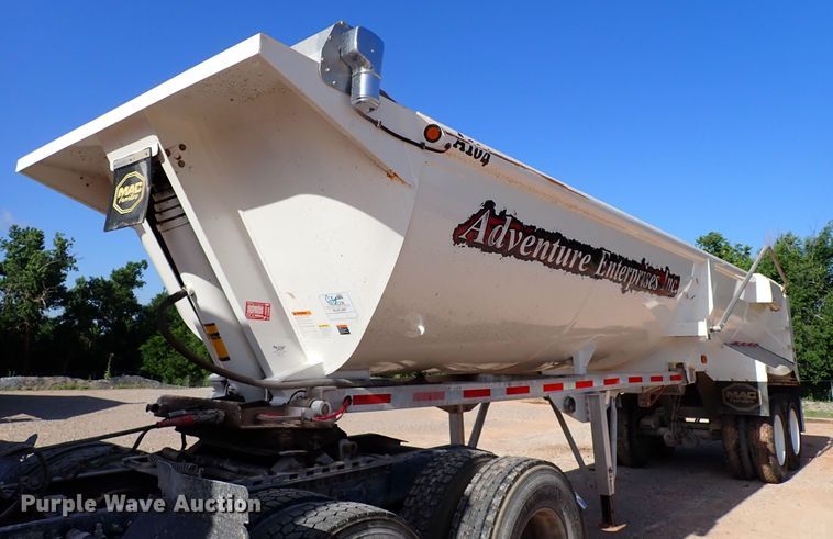 image for item LU9053 2017 MAC  end dump trailer