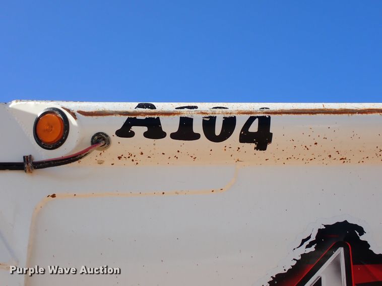 image for item LU9053 2017 MAC  end dump trailer