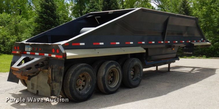 image for item MF9616 2006 Midland MG38TC3000  bottom dump trailer