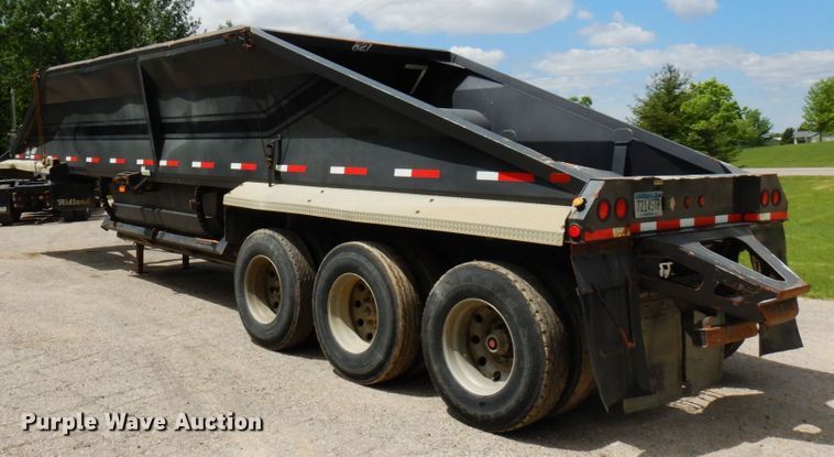 image for item MF9616 2006 Midland MG38TC3000  bottom dump trailer