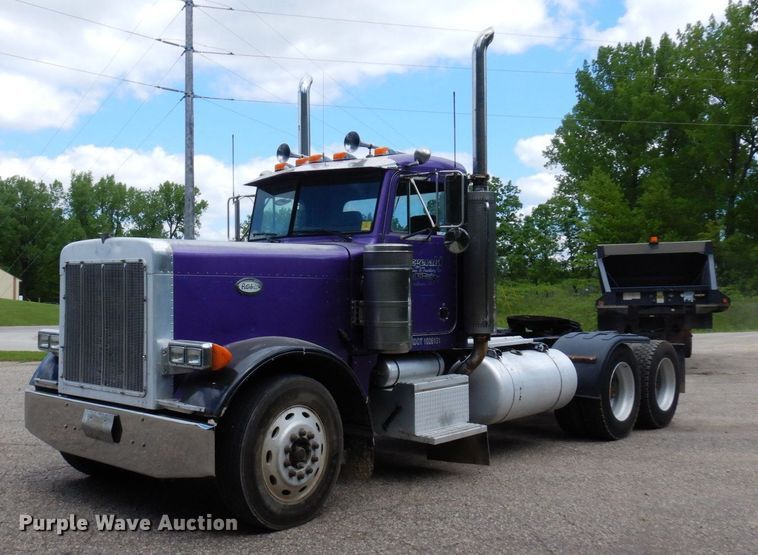 image for item MF9617 1998 Peterbilt 379  semi truck