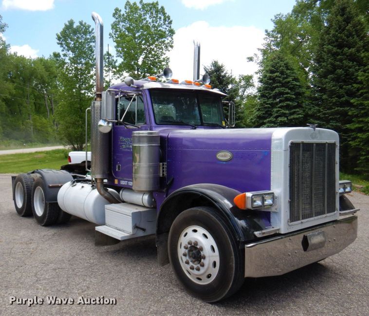 image for item MF9617 1998 Peterbilt 379  semi truck