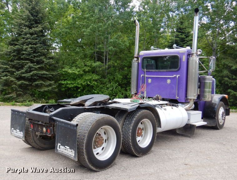 image for item MF9617 1998 Peterbilt 379  semi truck