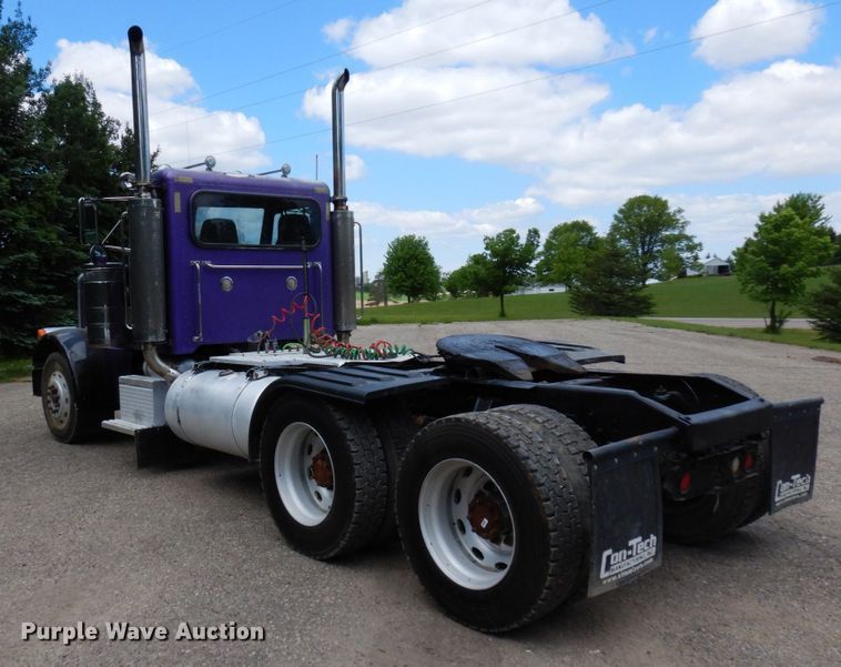 image for item MF9617 1998 Peterbilt 379  semi truck