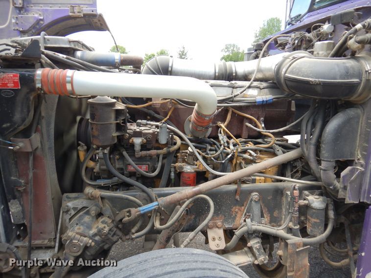 image for item MF9617 1998 Peterbilt 379  semi truck