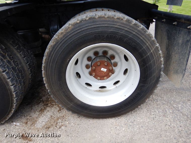 image for item MF9617 1998 Peterbilt 379  semi truck