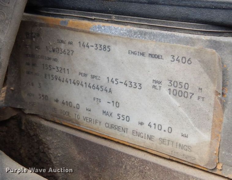 image for item MF9617 1998 Peterbilt 379  semi truck