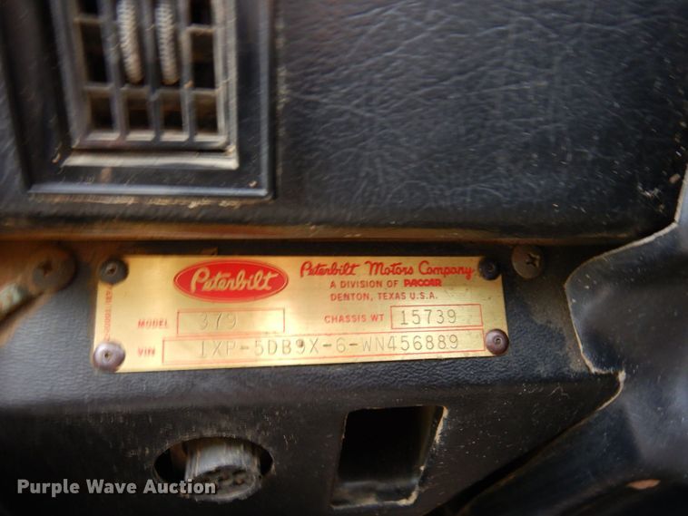 image for item MF9617 1998 Peterbilt 379  semi truck