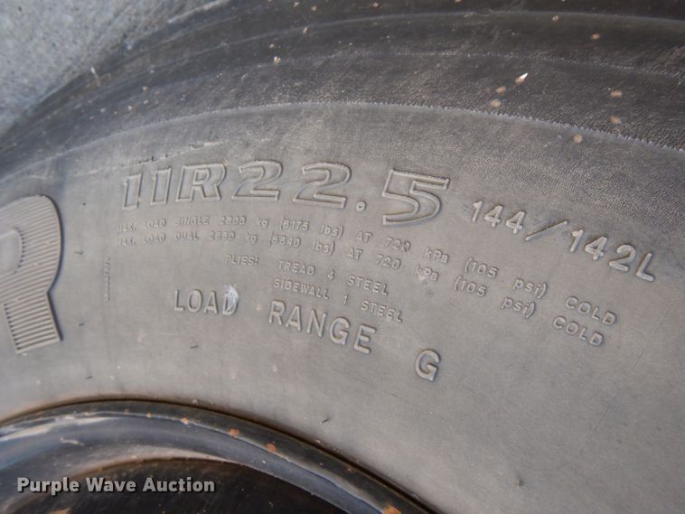 image for item DI1900 1997 Blue Bird TC2000  school bus