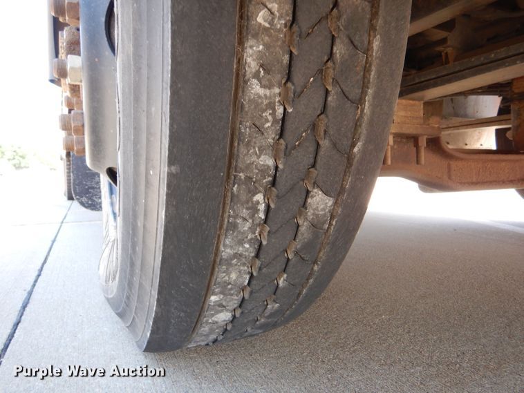 image for item DI1900 1997 Blue Bird TC2000  school bus