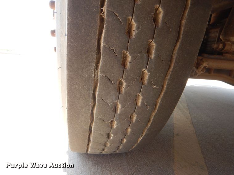 image for item DI1900 1997 Blue Bird TC2000  school bus