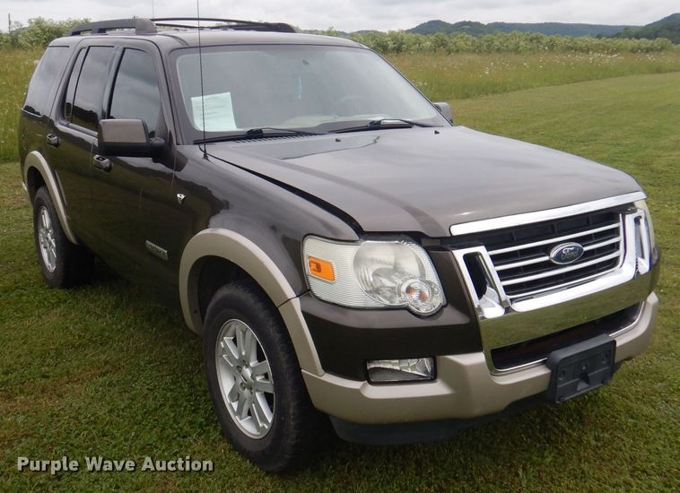 image for item DJ3832 2008 Ford Explorer Eddie Bauer  SUV