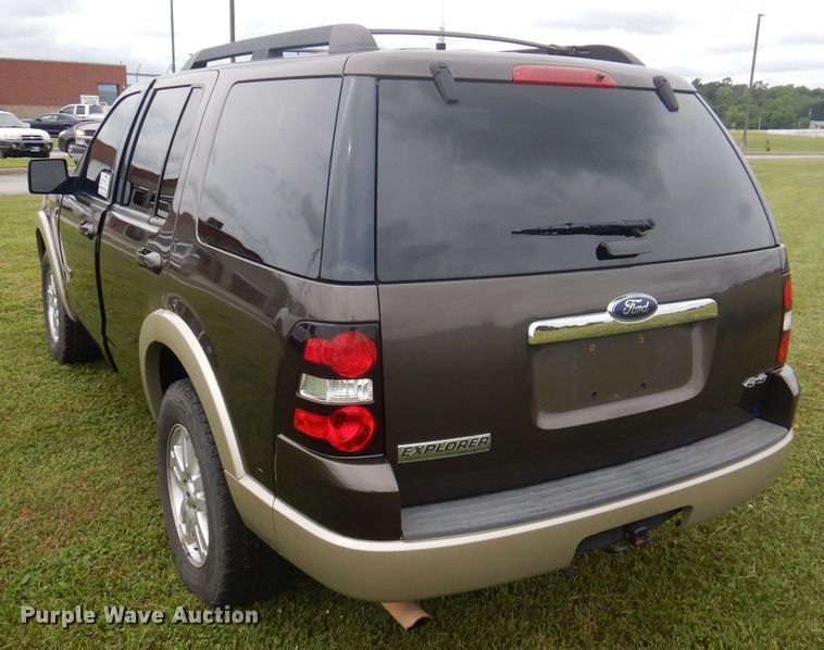 image for item DJ3832 2008 Ford Explorer Eddie Bauer  SUV