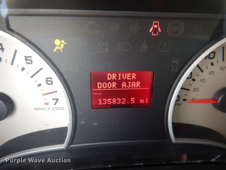 image for item DJ3832 2008 Ford Explorer Eddie Bauer  SUV