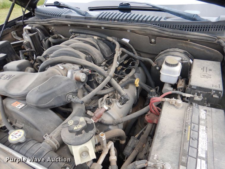 image for item DJ3832 2008 Ford Explorer Eddie Bauer  SUV