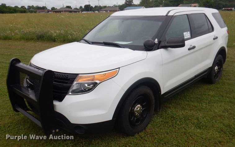 image for item DJ3833 2014 Ford Explorer Police Interceptor  SUV