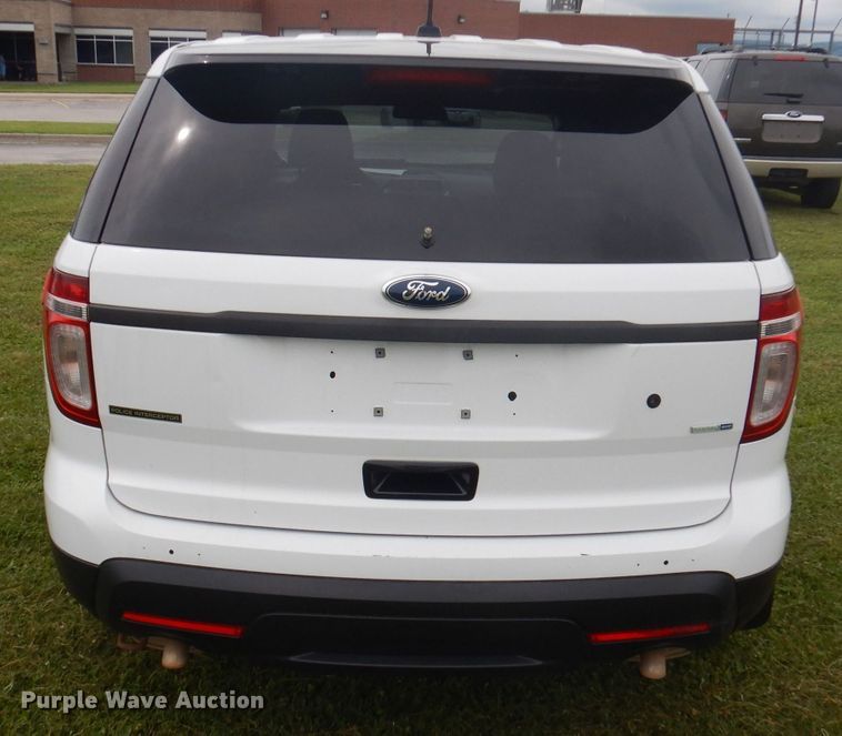image for item DJ3833 2014 Ford Explorer Police Interceptor  SUV