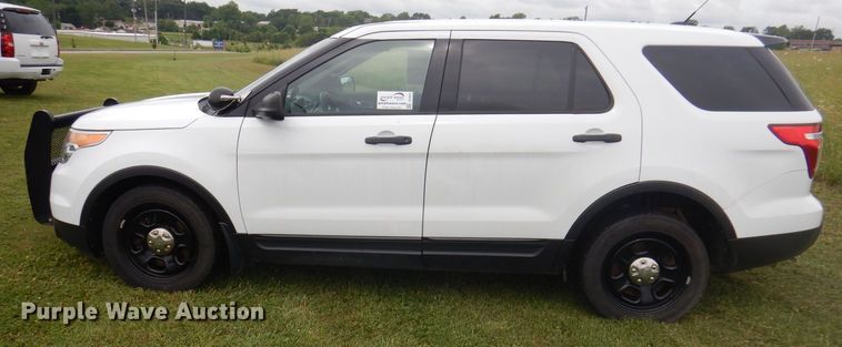 image for item DJ3833 2014 Ford Explorer Police Interceptor  SUV