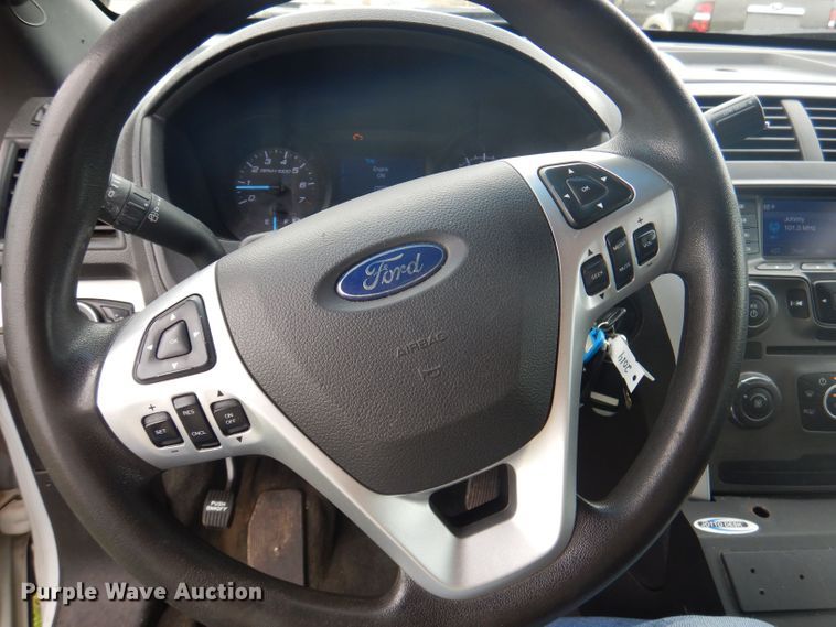 image for item DJ3833 2014 Ford Explorer Police Interceptor  SUV